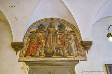 Frescoes by the school of Domenico Ghirlandaio